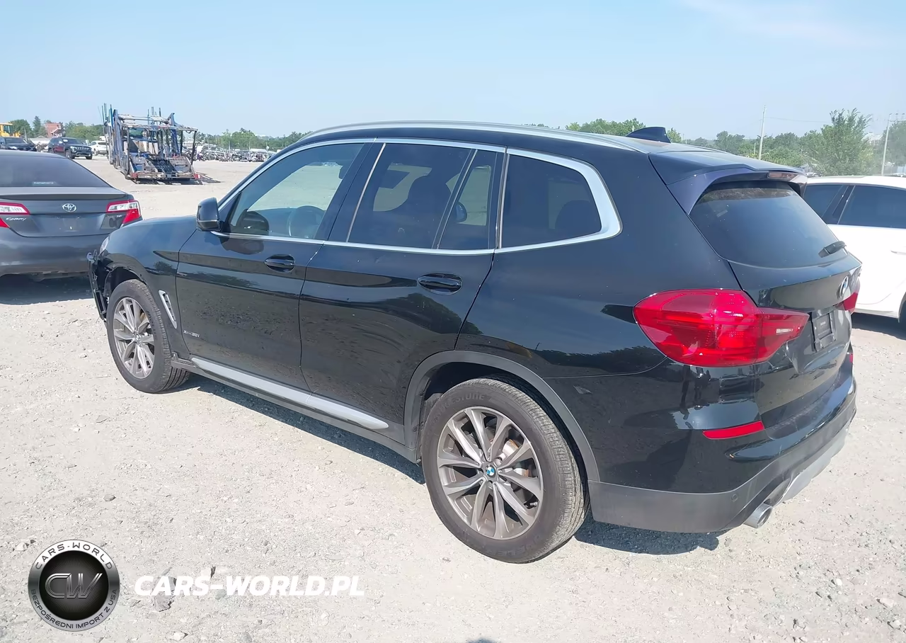 2018 BMW X3 xDrive30I VIN:5UXTR9C59JLD59430 - 3