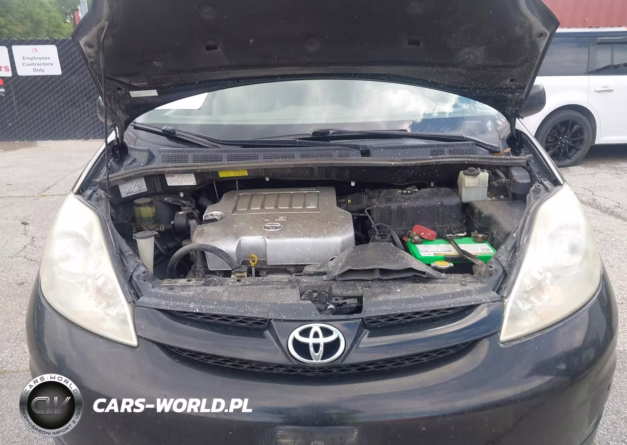 2010 Toyota Sienna Xle VIN:5TDDK4CC8AS028605 - 10