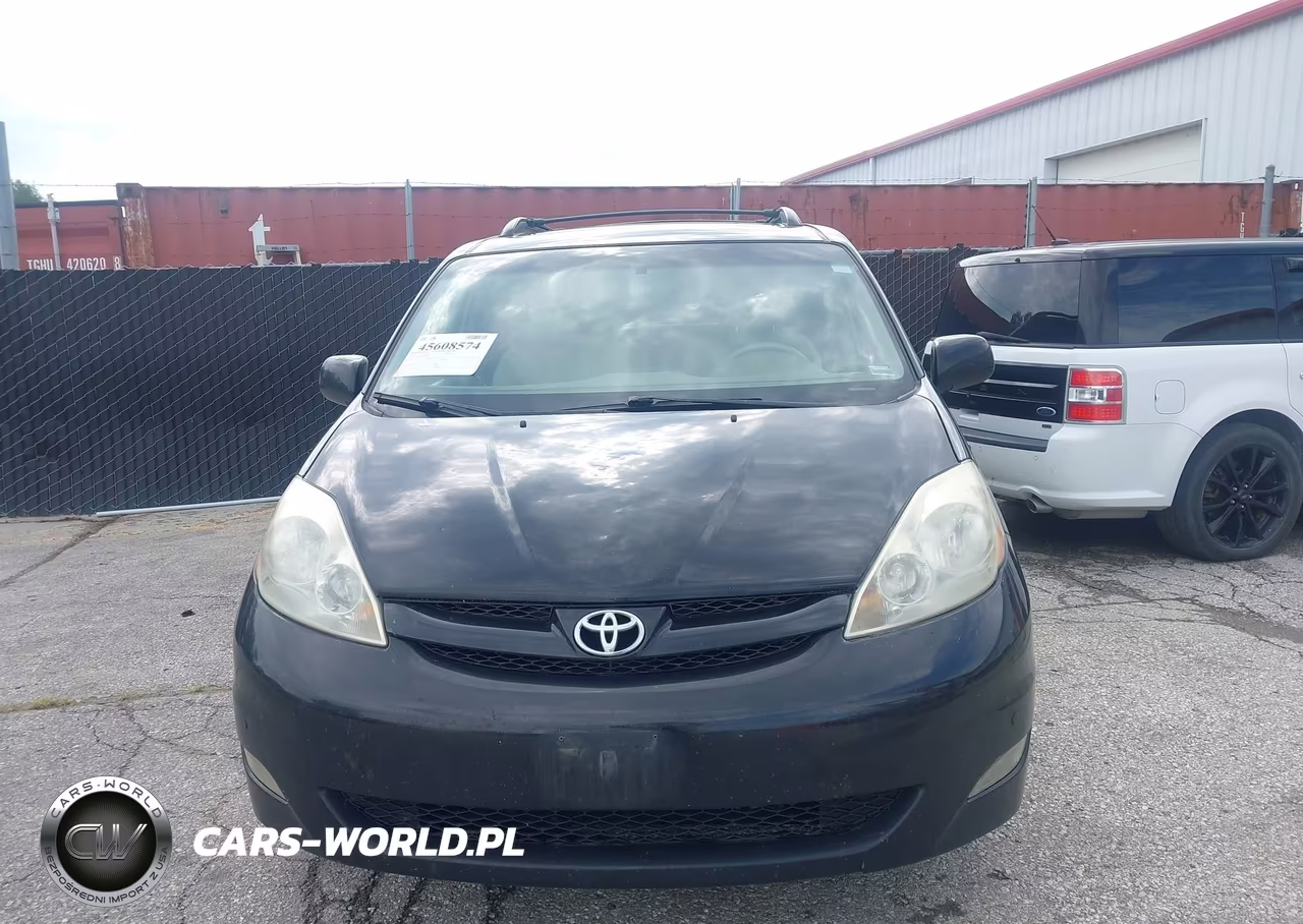 2010 Toyota Sienna Xle VIN:5TDDK4CC8AS028605 - 12