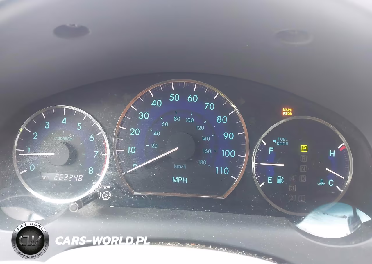 2010 Toyota Sienna Xle VIN:5TDDK4CC8AS028605 - 7