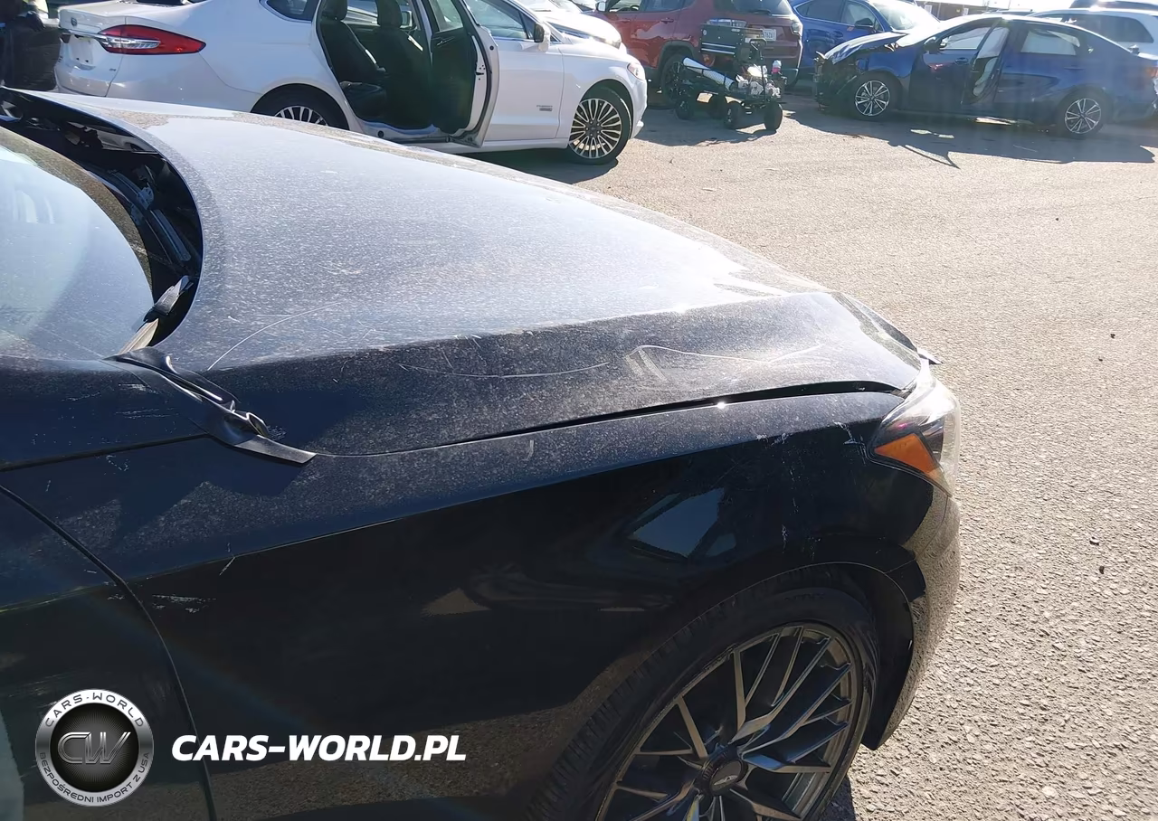 2018 Genesis G80 3.3T Sport VIN:KMHGN4JB7JU233998 - 16