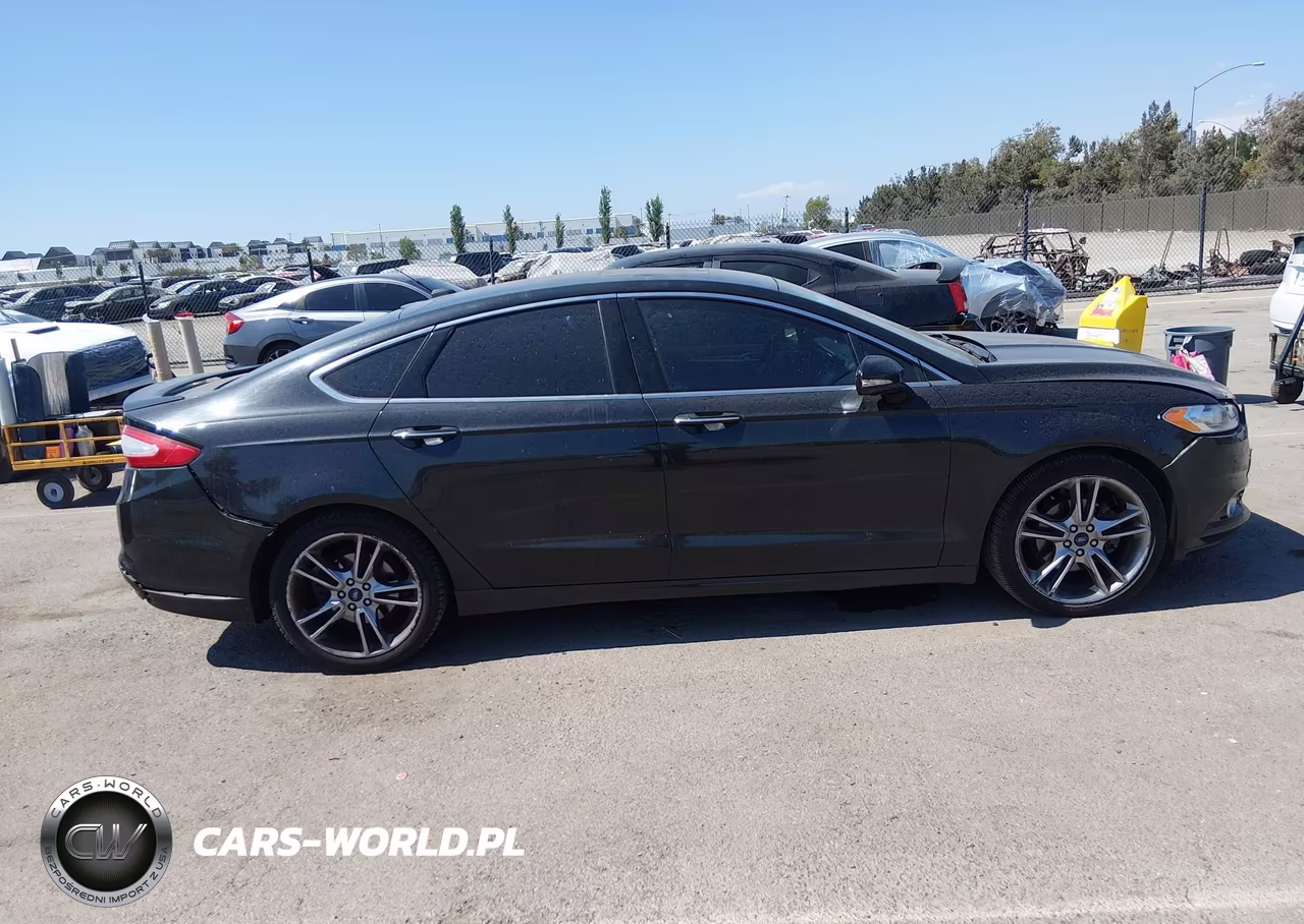 2015 Ford Fusion Titanium VIN:3FA6P0D9XFR285139 - 14