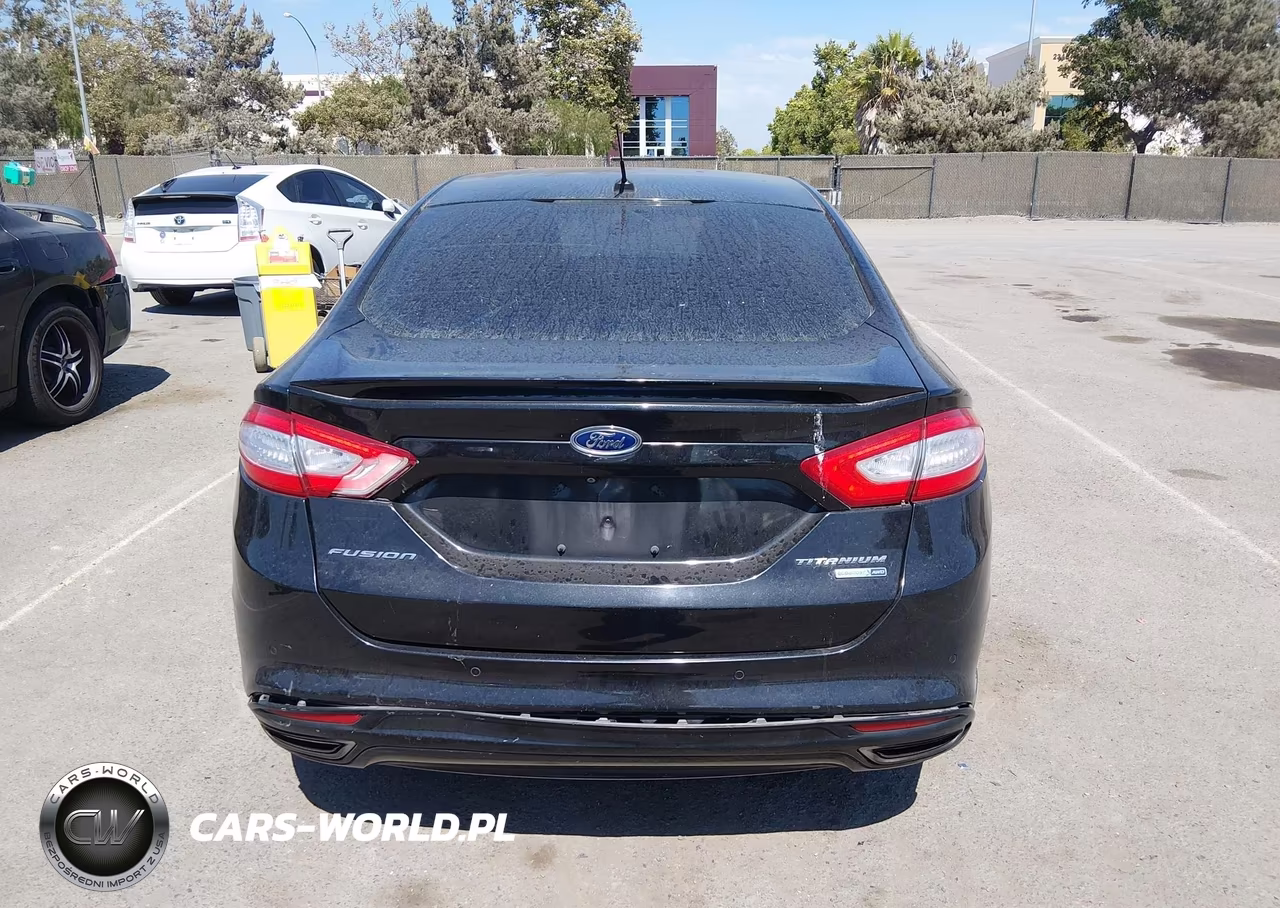 2015 Ford Fusion Titanium VIN:3FA6P0D9XFR285139 - 17
