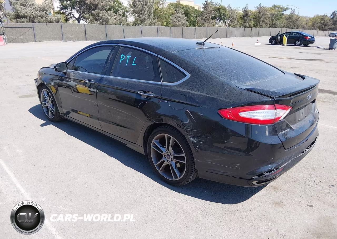 2015 Ford Fusion Titanium VIN:3FA6P0D9XFR285139 - 3