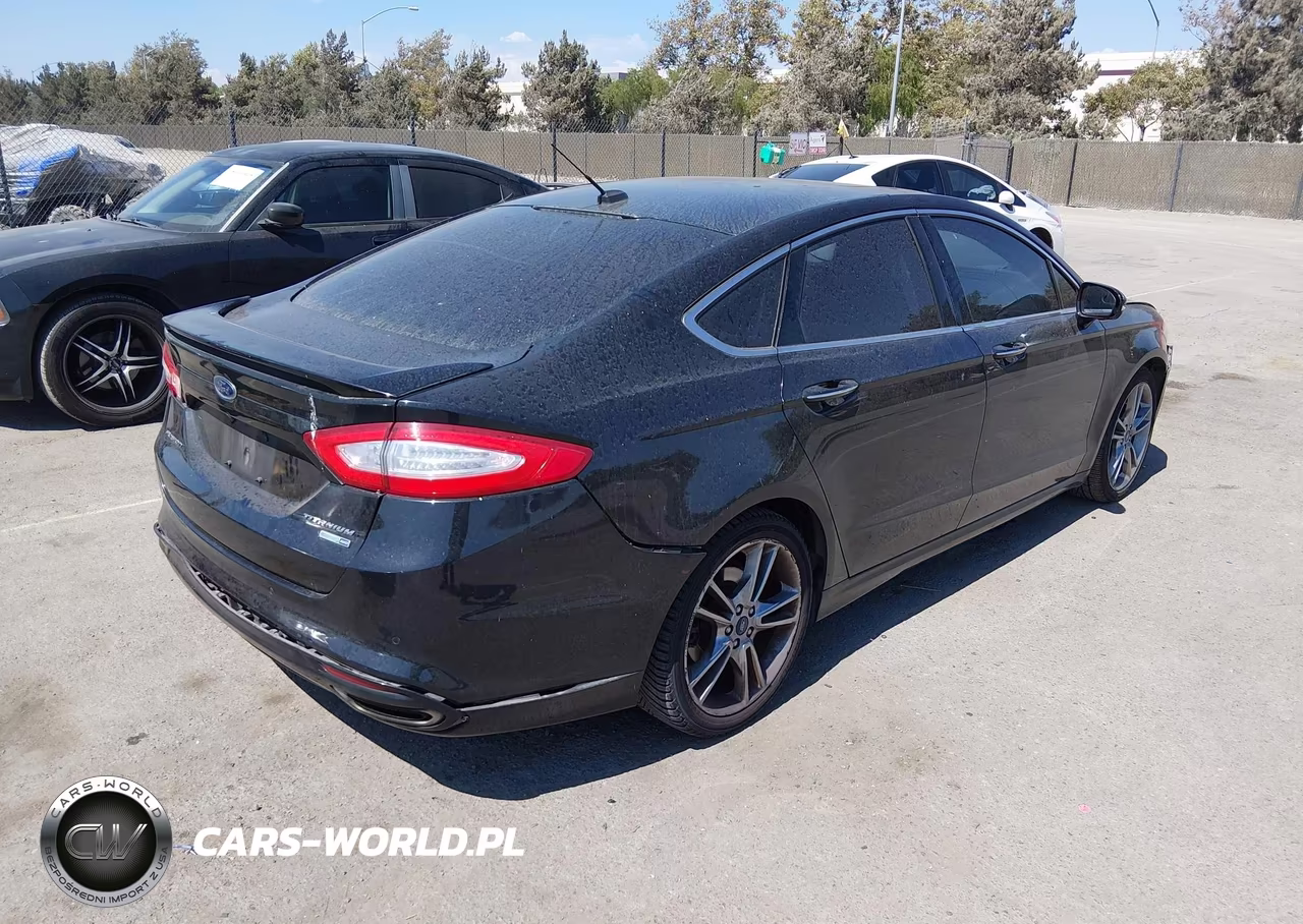 2015 Ford Fusion Titanium VIN:3FA6P0D9XFR285139 - 4