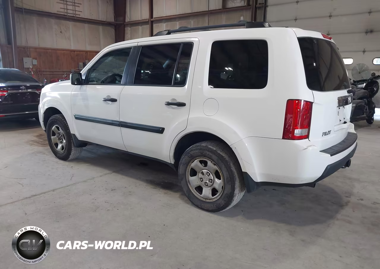 2011 Honda Pilot Lx VIN:5FNYF4H26BB088054 - 3