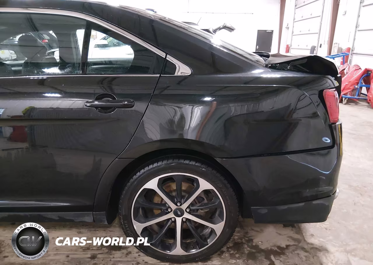 2015 Ford Taurus Sel VIN:1FAHP2E81FG161164 - 17