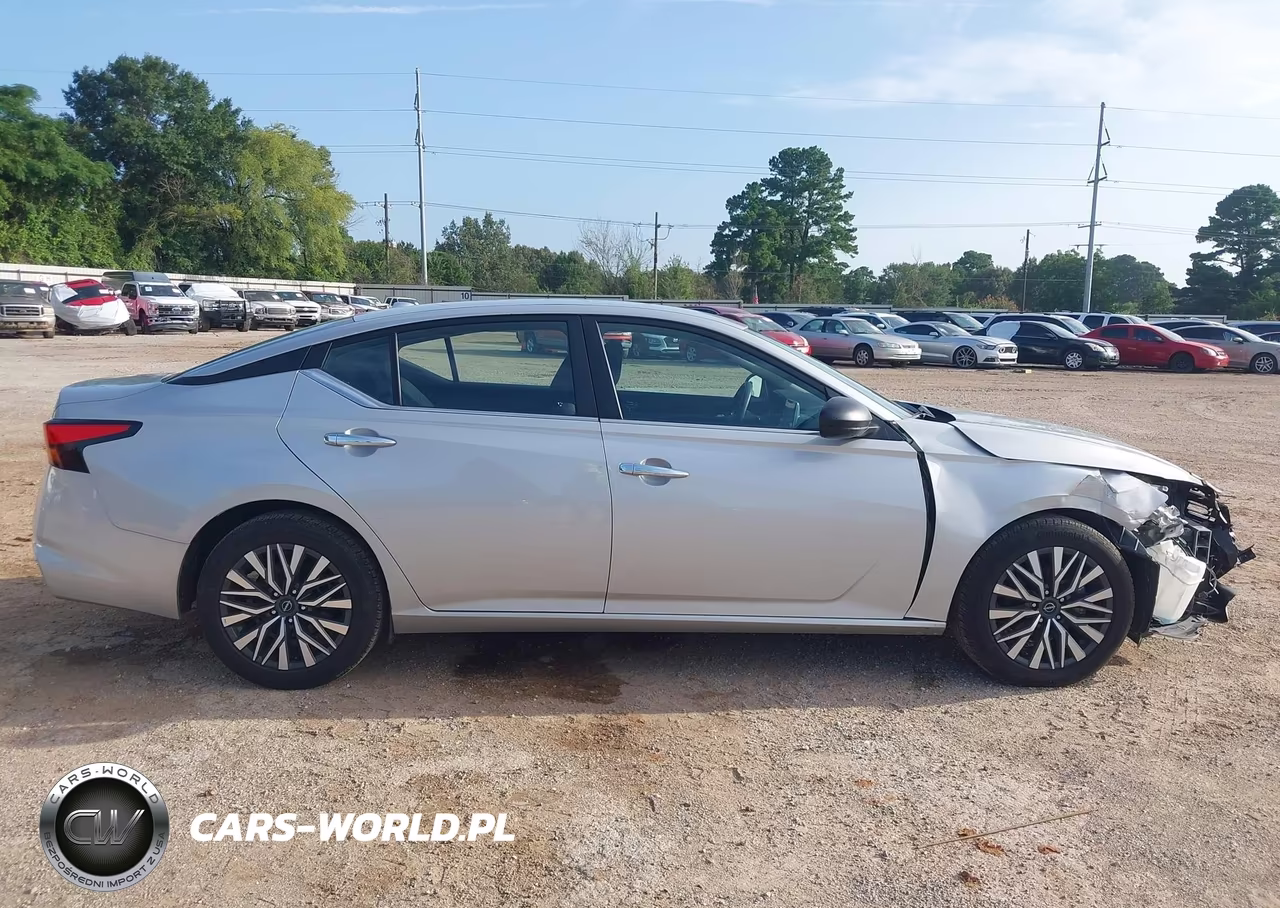 2025 Nissan Altima Sv Fwd VIN:1N4BL4DV1SN366168 - 14