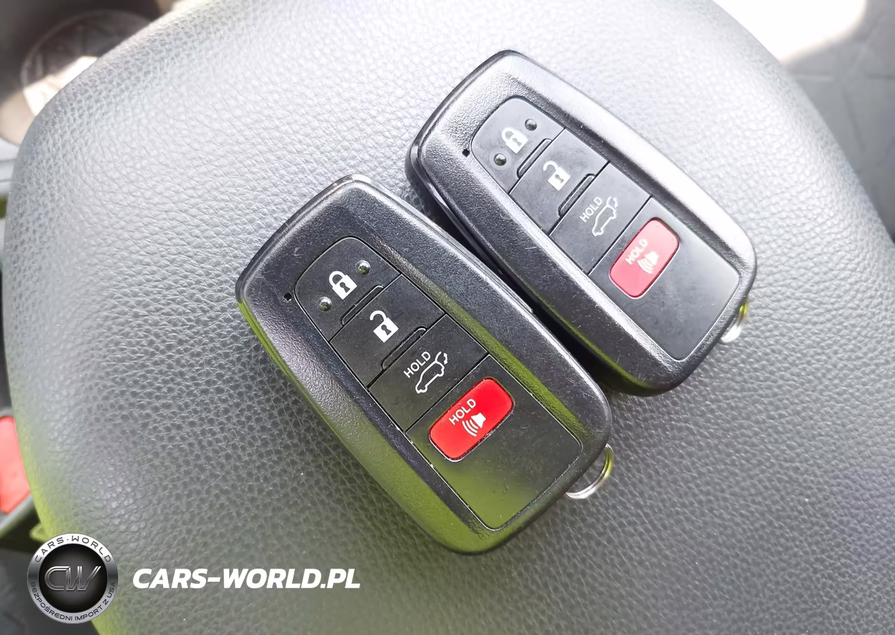 2020 Toyota Rav4 Hybrid Xle VIN:2T3RWRFV0LW092353 - 11