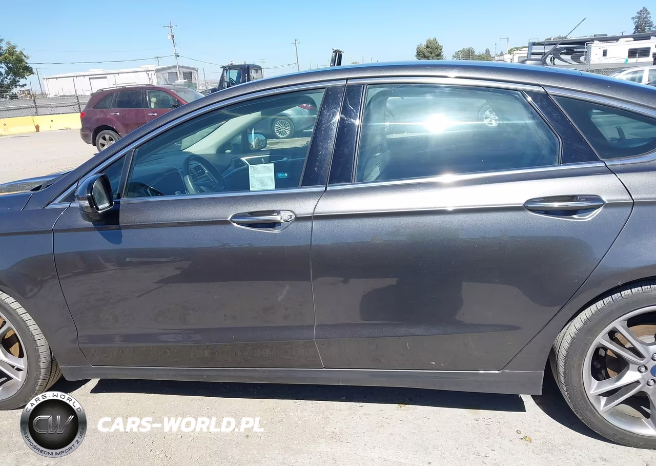 2016 Ford Fusion Titanium VIN:3FA6P0K92GR106628 - 14