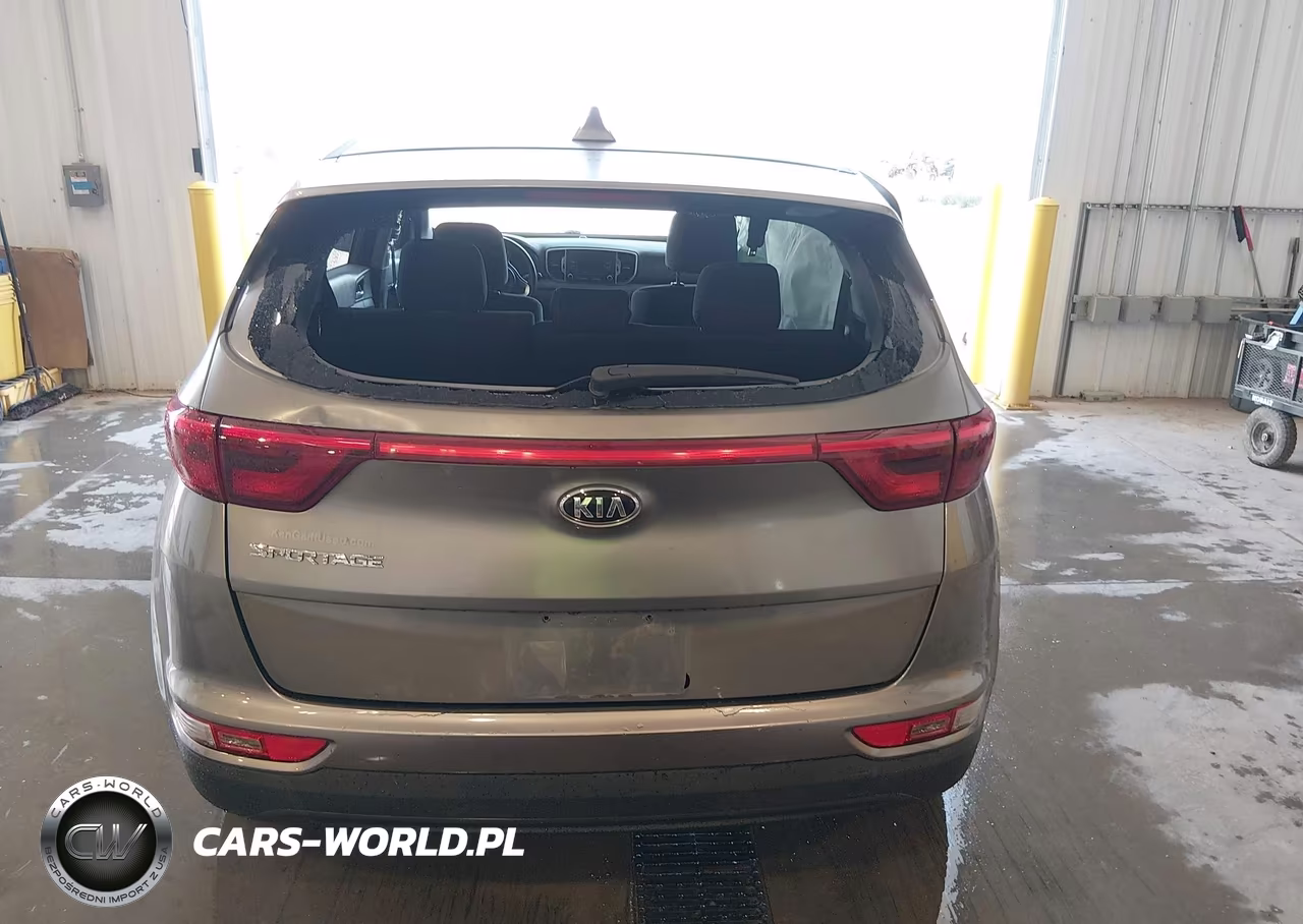 2018 Kia Sportage Lx VIN:KNDPMCACXJ7332002 - 16