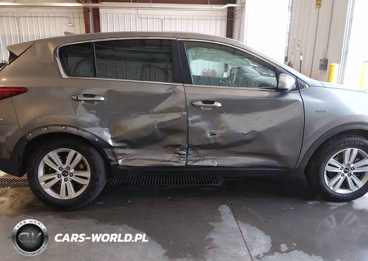 2018 Kia Sportage Lx VIN:KNDPMCACXJ7332002 - 6