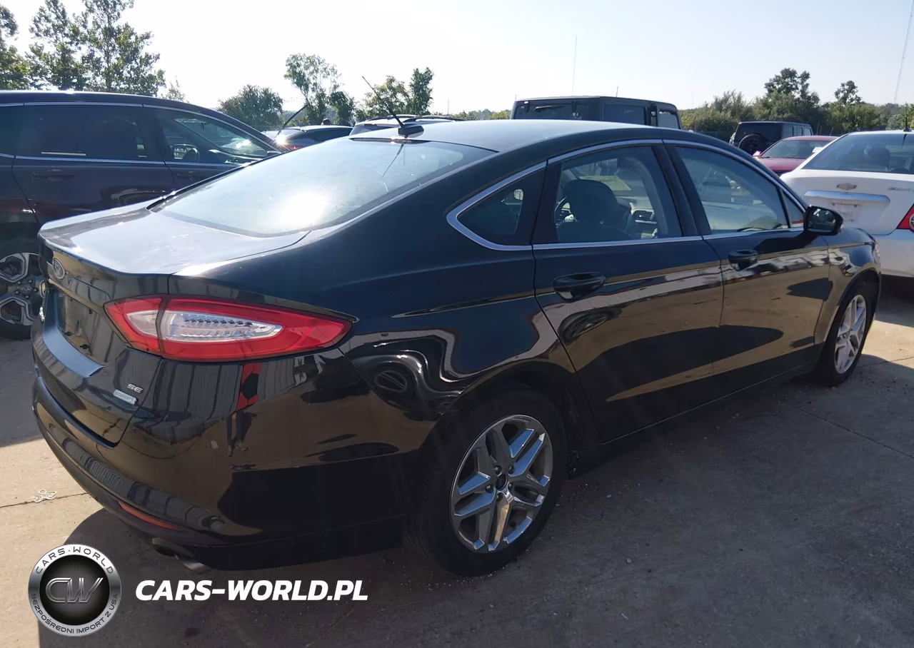 2015 Ford Fusion Se VIN:3FA6P0HD2FR139025 - 4