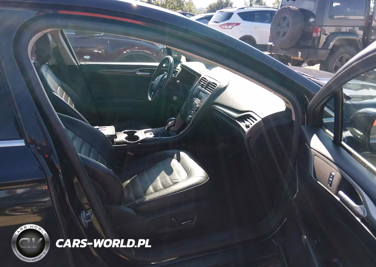 2015 Ford Fusion Se VIN:3FA6P0HD2FR139025 - 5