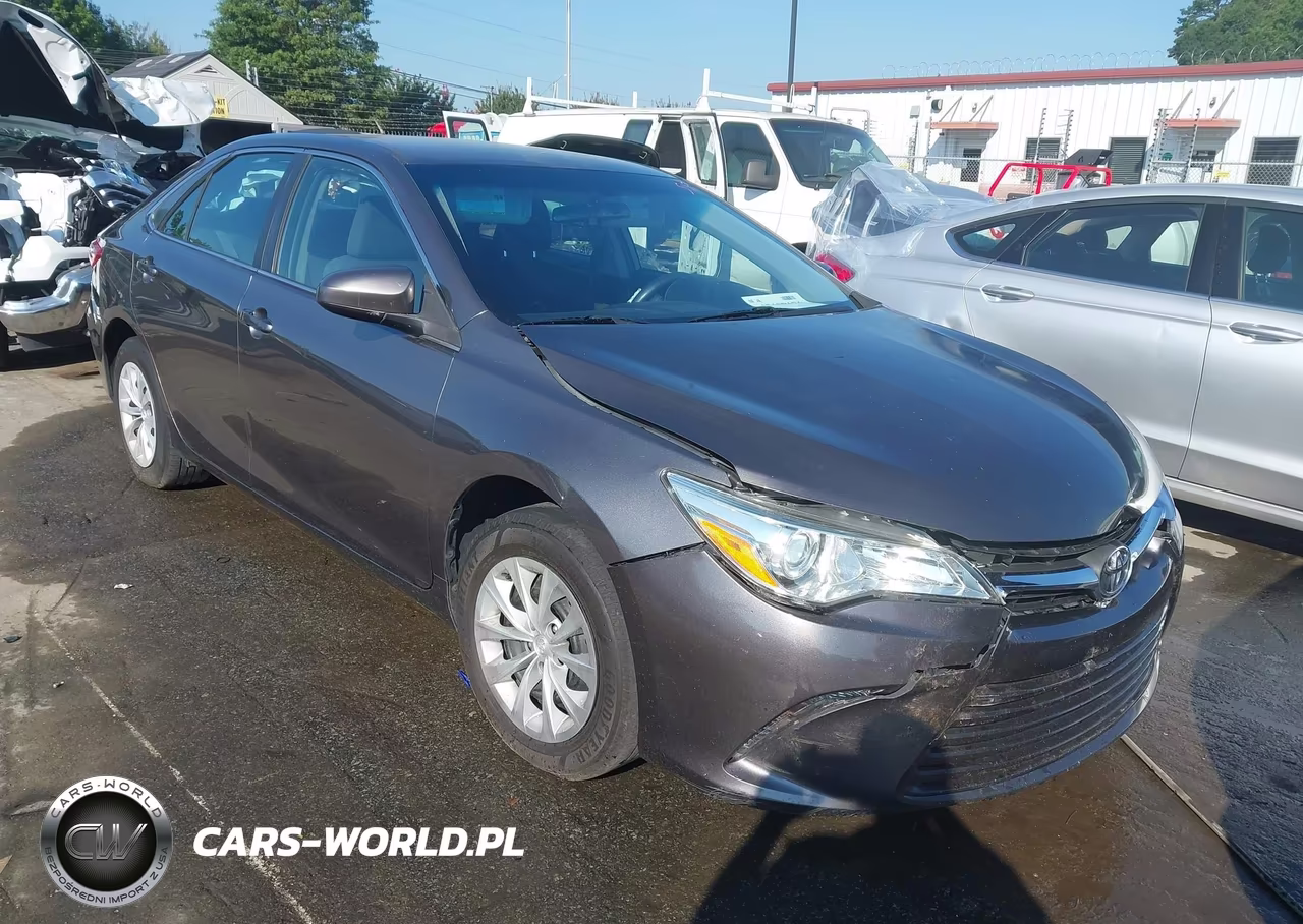 2015 Toyota Camry Le VIN:4T1BF1FK4FU909670 - 1