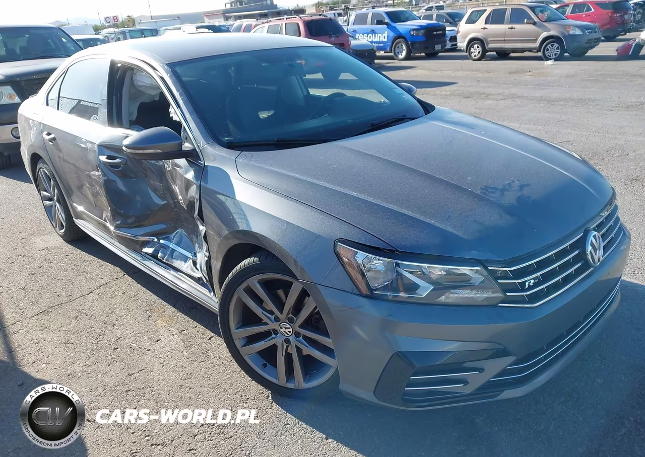 2016 Volkswagen Passat 1.8T R-Line – zdjęcie 1 z 16