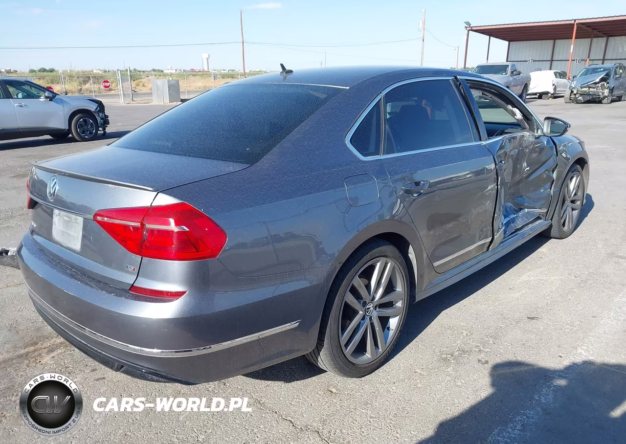 2016 Volkswagen Passat 1.8T R-Line VIN:1VWAS7A34GC065245 - 4