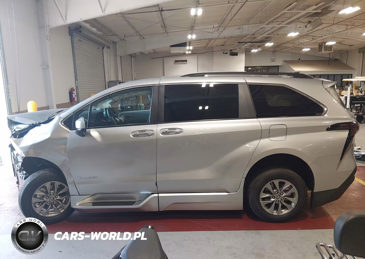 2024 Toyota Sienna Xle VIN:5TDJRKECXRS191543 - 15
