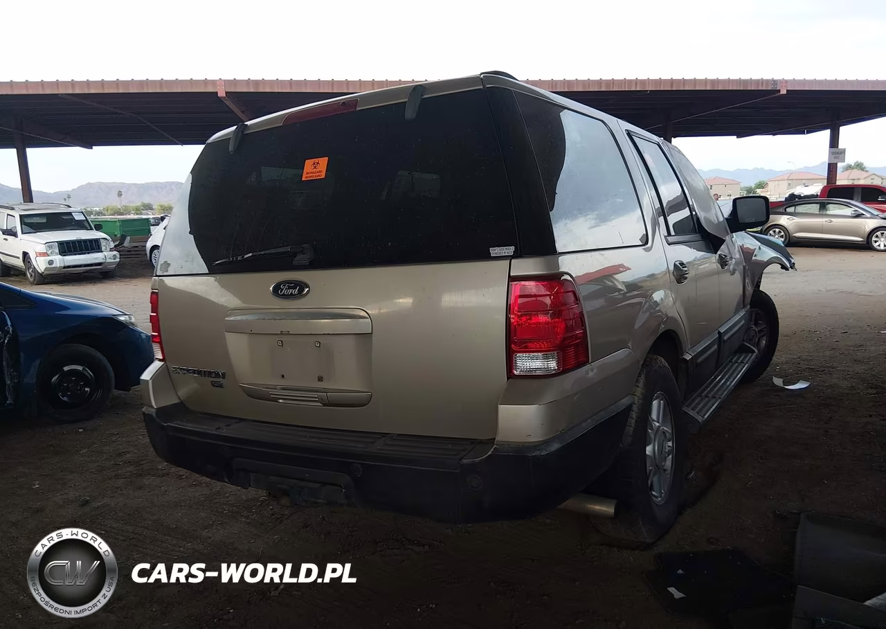 2004 Ford Expedition Xlt VIN:1FMEU15W74LB44755 - 4