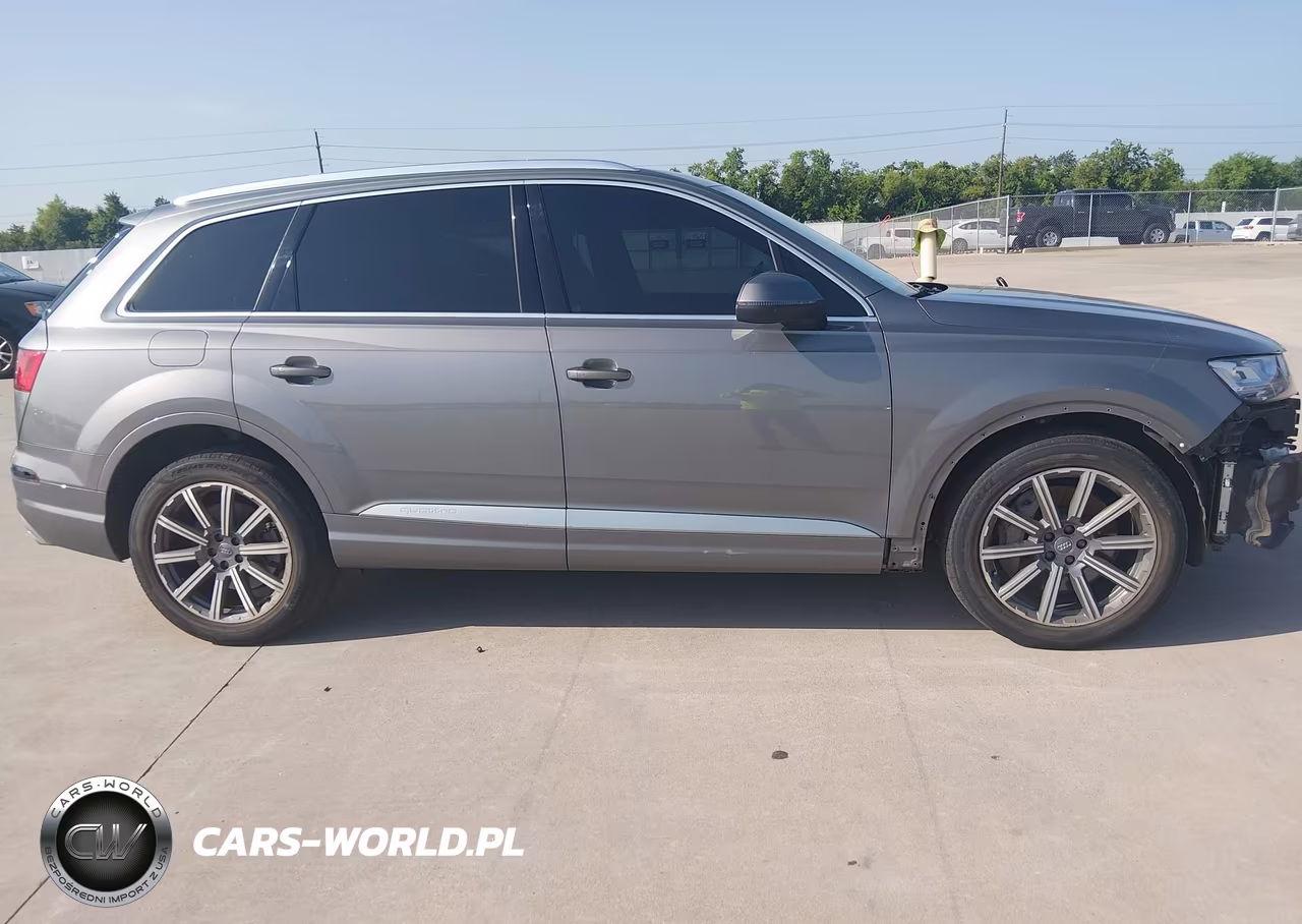 2018 Audi Q7 3.0T Premium VIN:WA1VAAF71JD025278 - 13