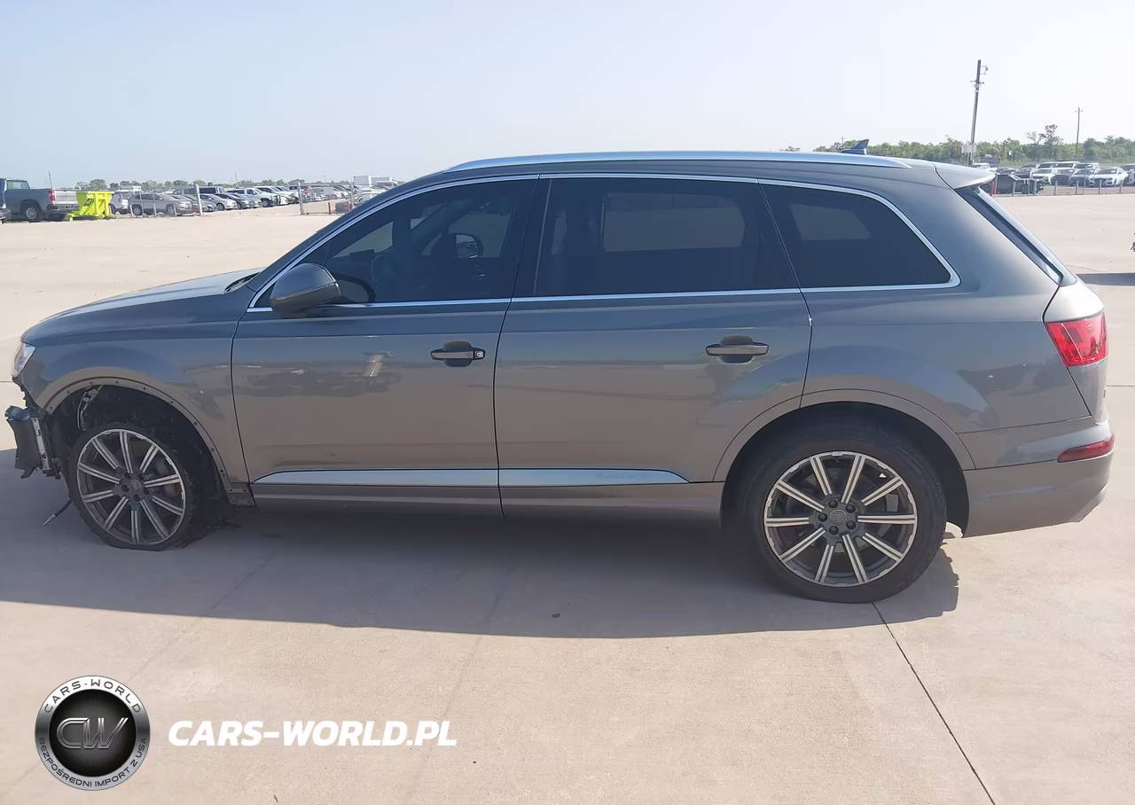 2018 Audi Q7 3.0T Premium VIN:WA1VAAF71JD025278 - 14