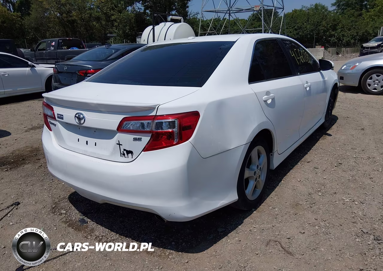 2012 Toyota Camry Se VIN:4T1BF1FK1CU522893 - 4