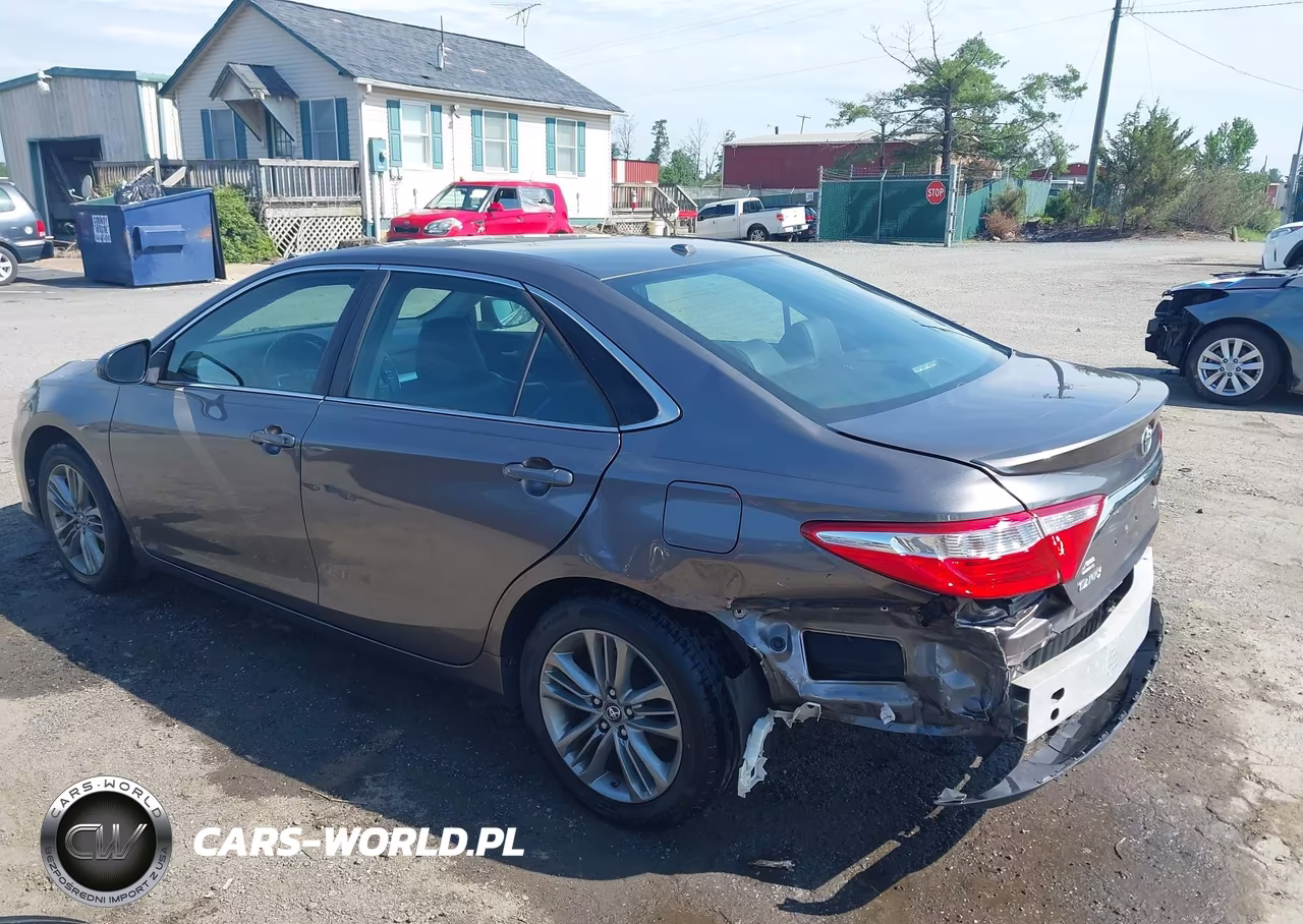 2017 Toyota Camry Se VIN:4T1BF1FK5HU410962 - 3