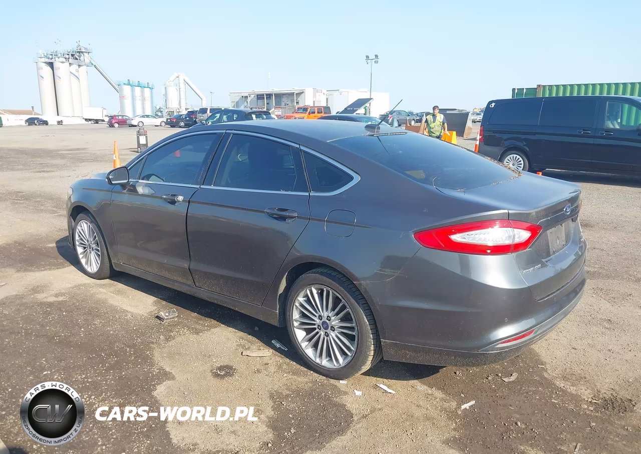 2015 Ford Fusion Se VIN:3FA6P0HD9FR286409 - 3