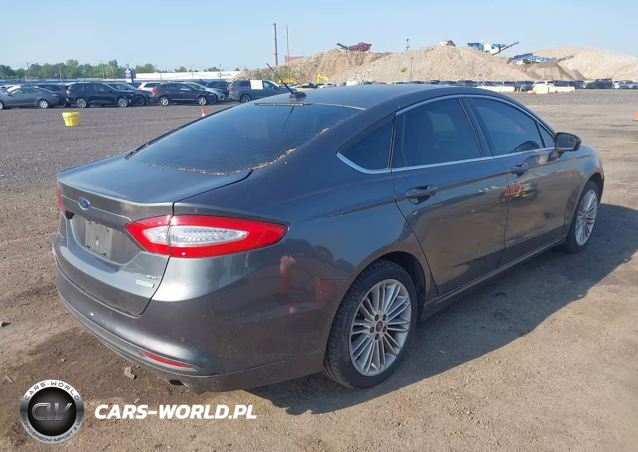 2015 Ford Fusion Se VIN:3FA6P0HD9FR286409 - 4