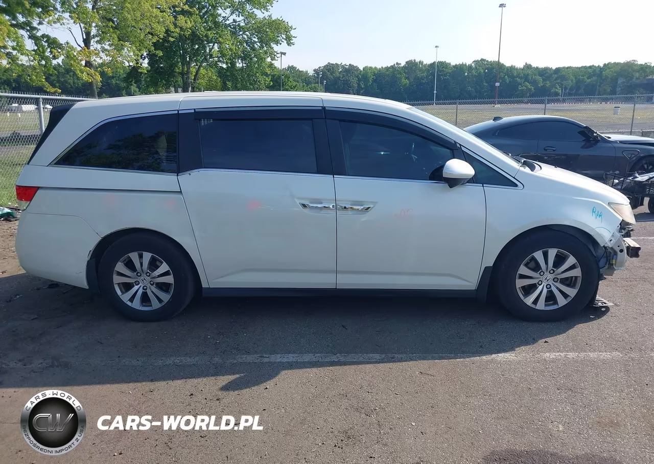 2016 Honda Odyssey Ex-L VIN:5FNRL5H64GB067717 - 14