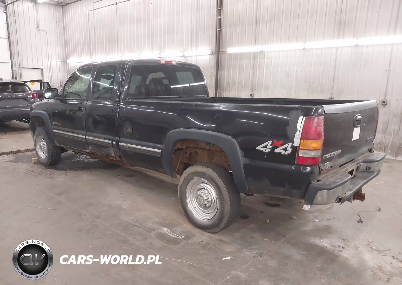 2002 Chevrolet Silverado 2500Hd Ls VIN:1GCHK29U22E269606 - 3