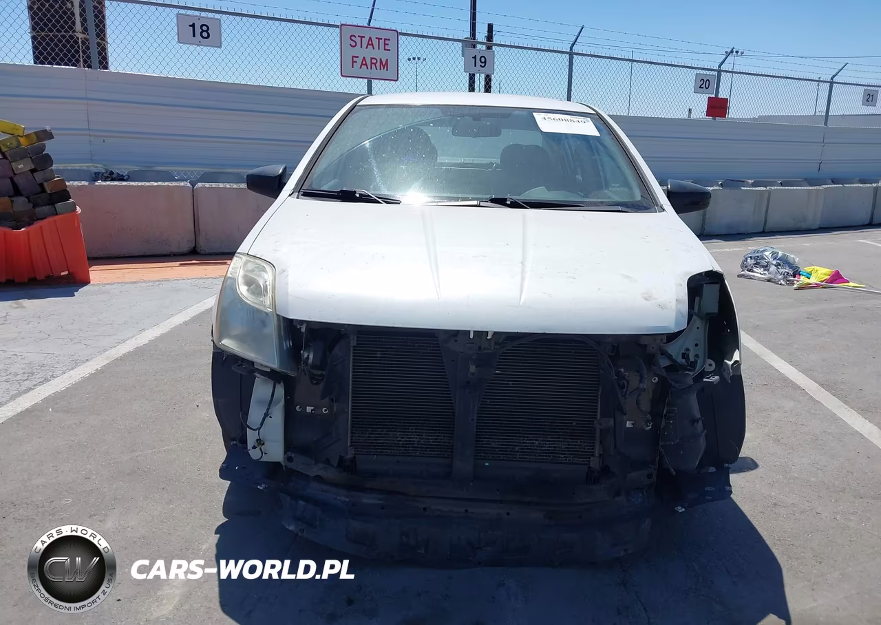 2011 Nissan Sentra 2.0S VIN:3N1AB6APXBL606525 - 13