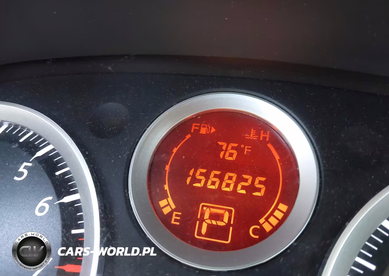 2011 Nissan Sentra 2.0S VIN:3N1AB6APXBL606525 - 16