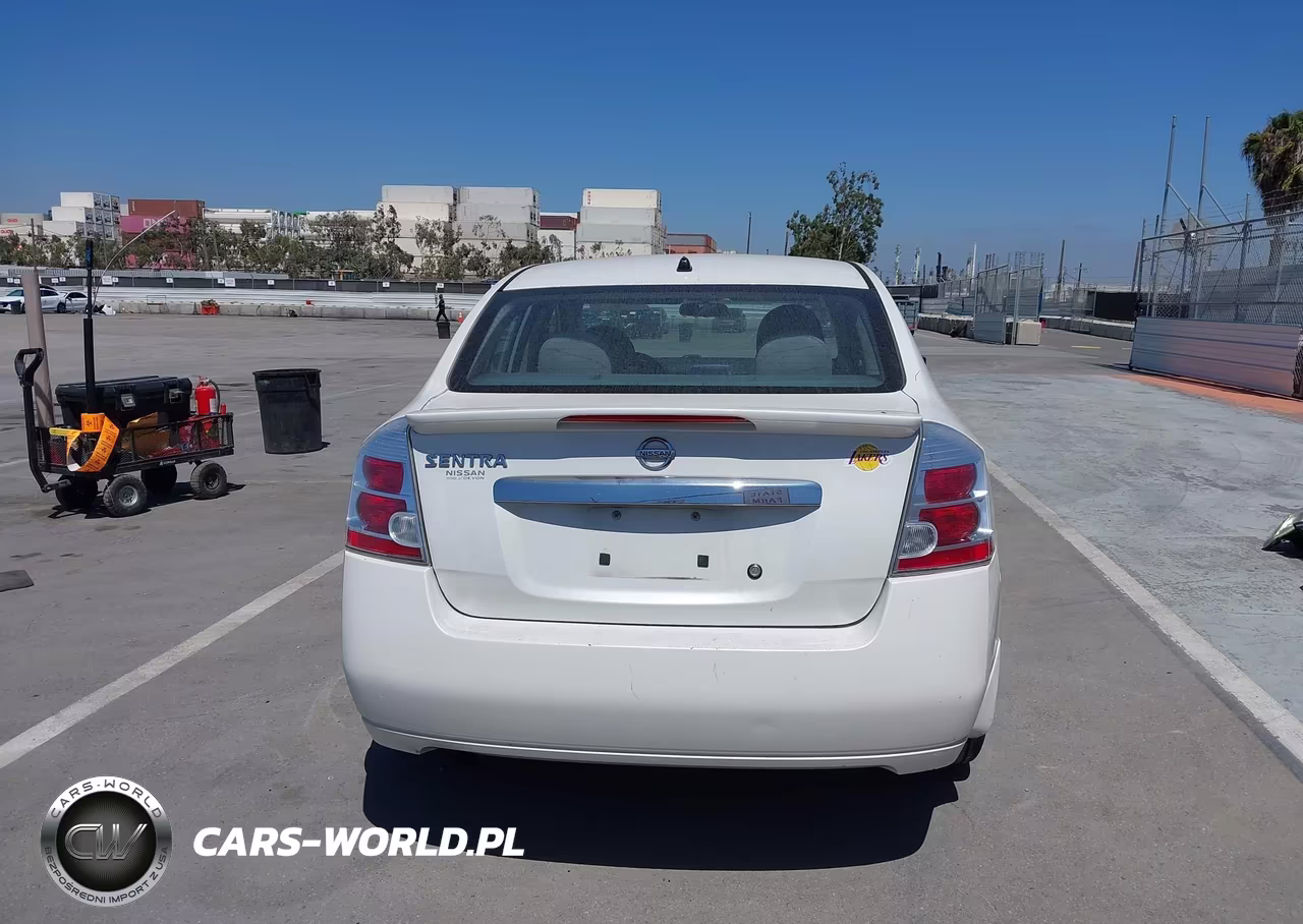 2011 Nissan Sentra 2.0S VIN:3N1AB6APXBL606525 - 17