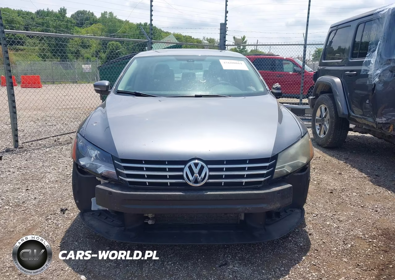 2013 Volkswagen Passat 2.5L Sel VIN:1VWCP7A38DC021173 - 13