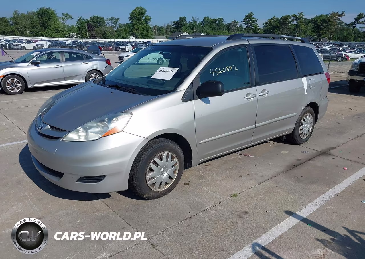 2009 Toyota Sienna Le VIN:5TDZK23C39S267873 - 2