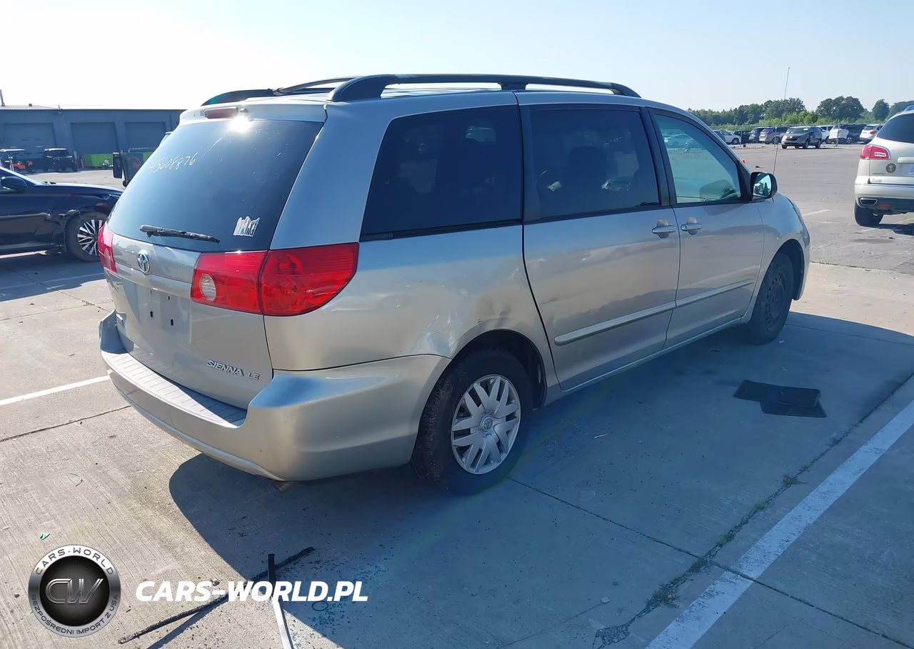 2009 Toyota Sienna Le VIN:5TDZK23C39S267873 - 4