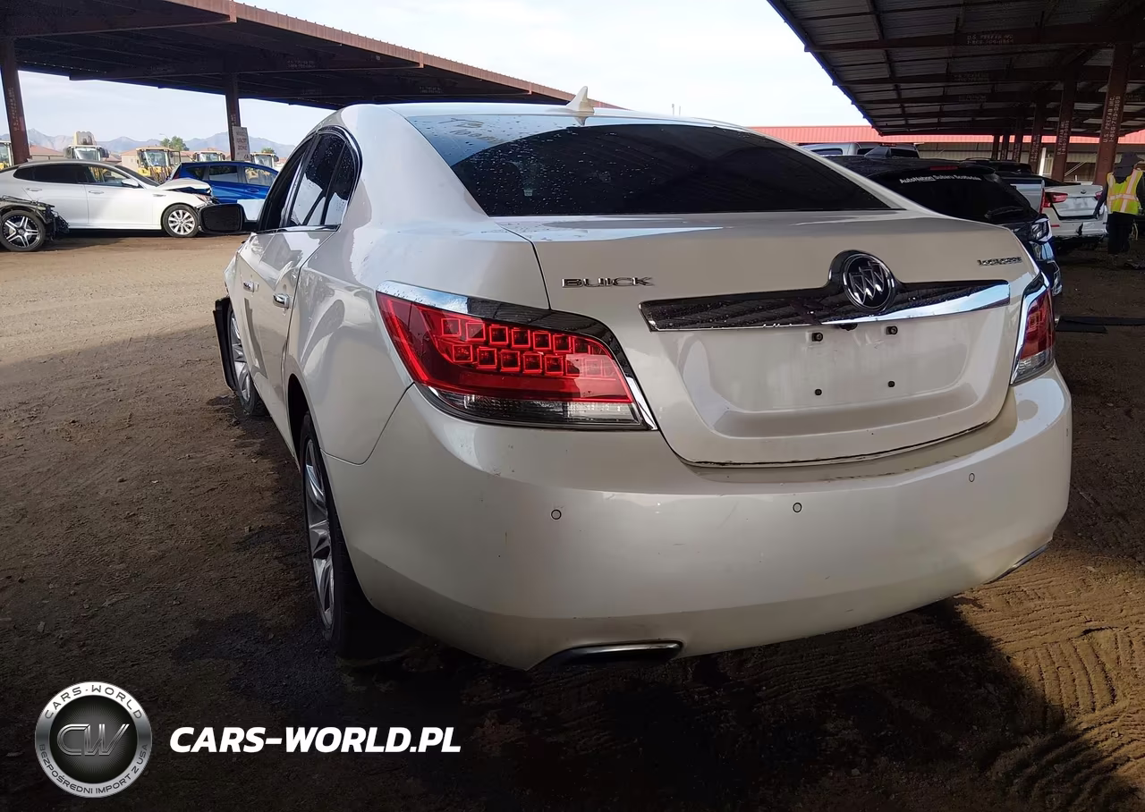 2013 Buick Lacrosse Leather Group VIN:1G4GC5E33DF130052 - 3
