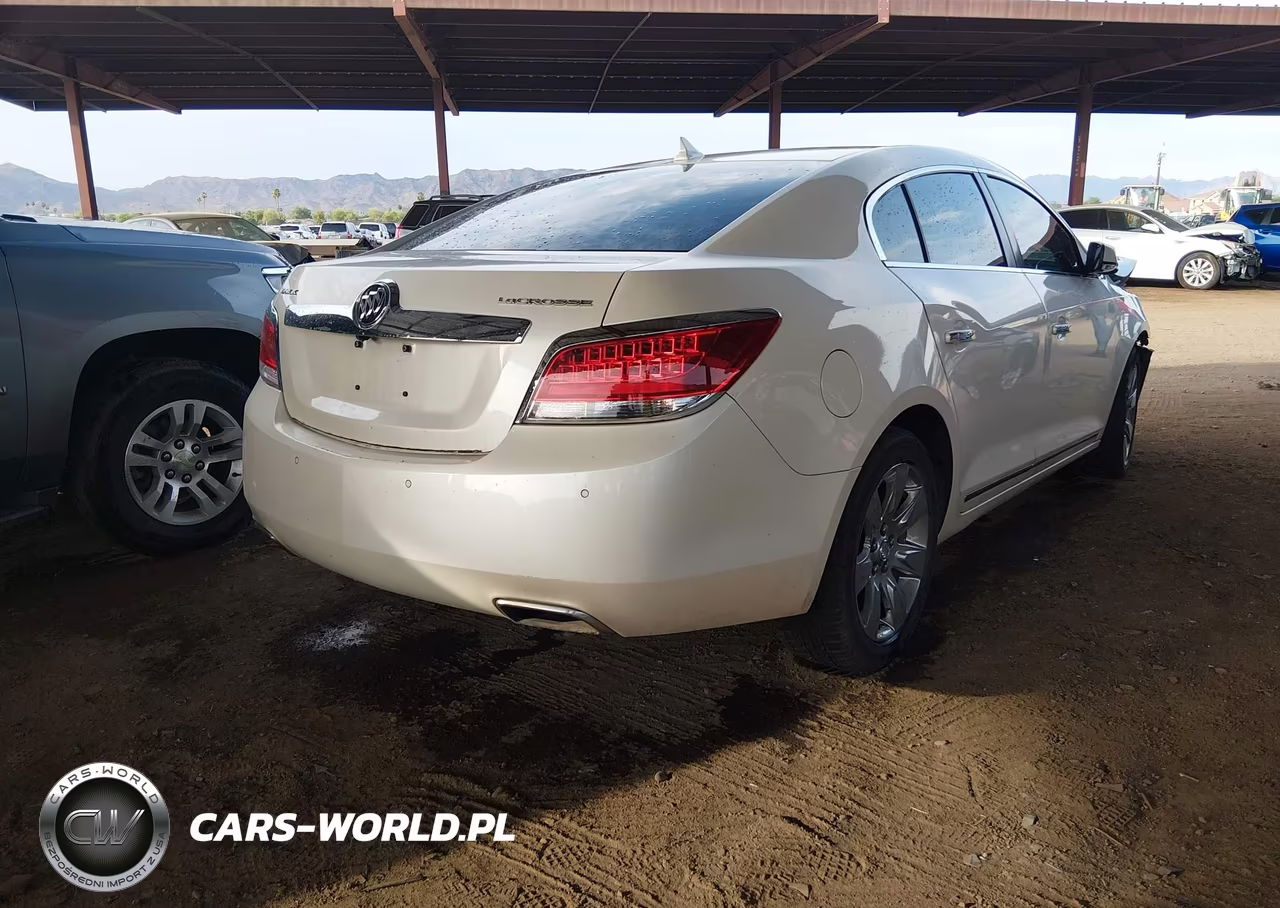 2013 Buick Lacrosse Leather Group VIN:1G4GC5E33DF130052 - 4