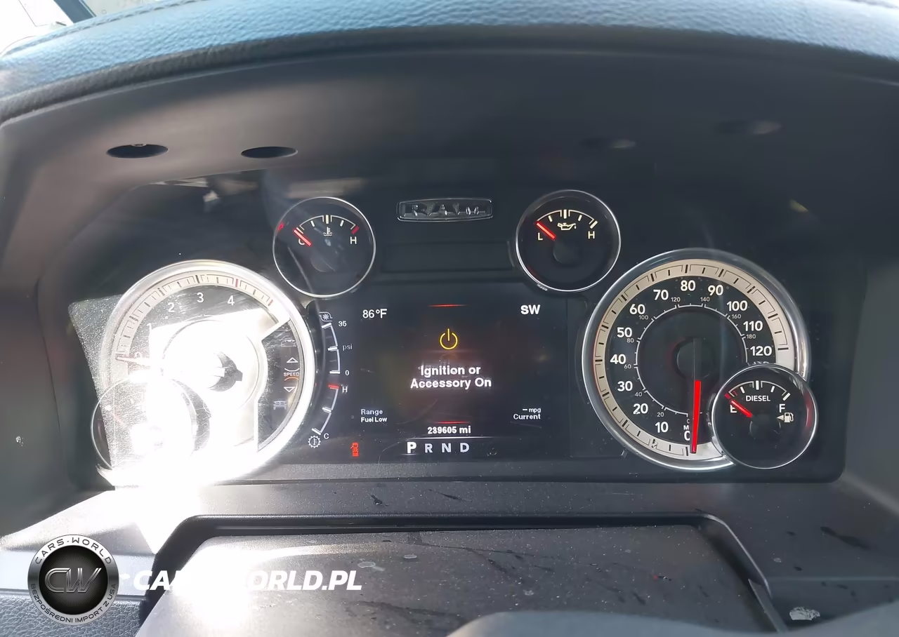2013 Ram 2500 Laramie VIN:3C6UR5FL8DG530277 - 7