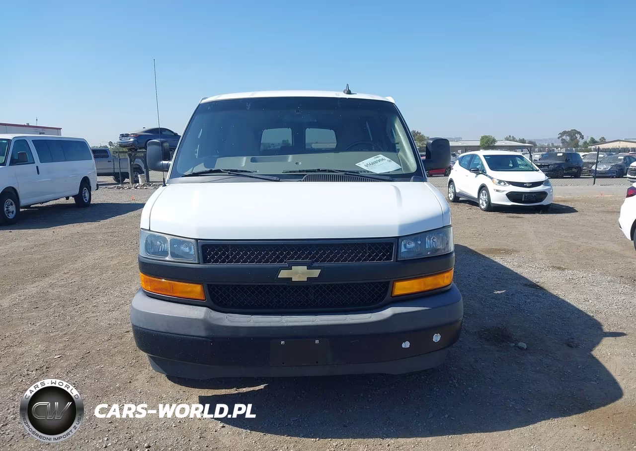 2019 Chevrolet Express 3500 Ls VIN:1GAZGNFG7K1360036 - 13