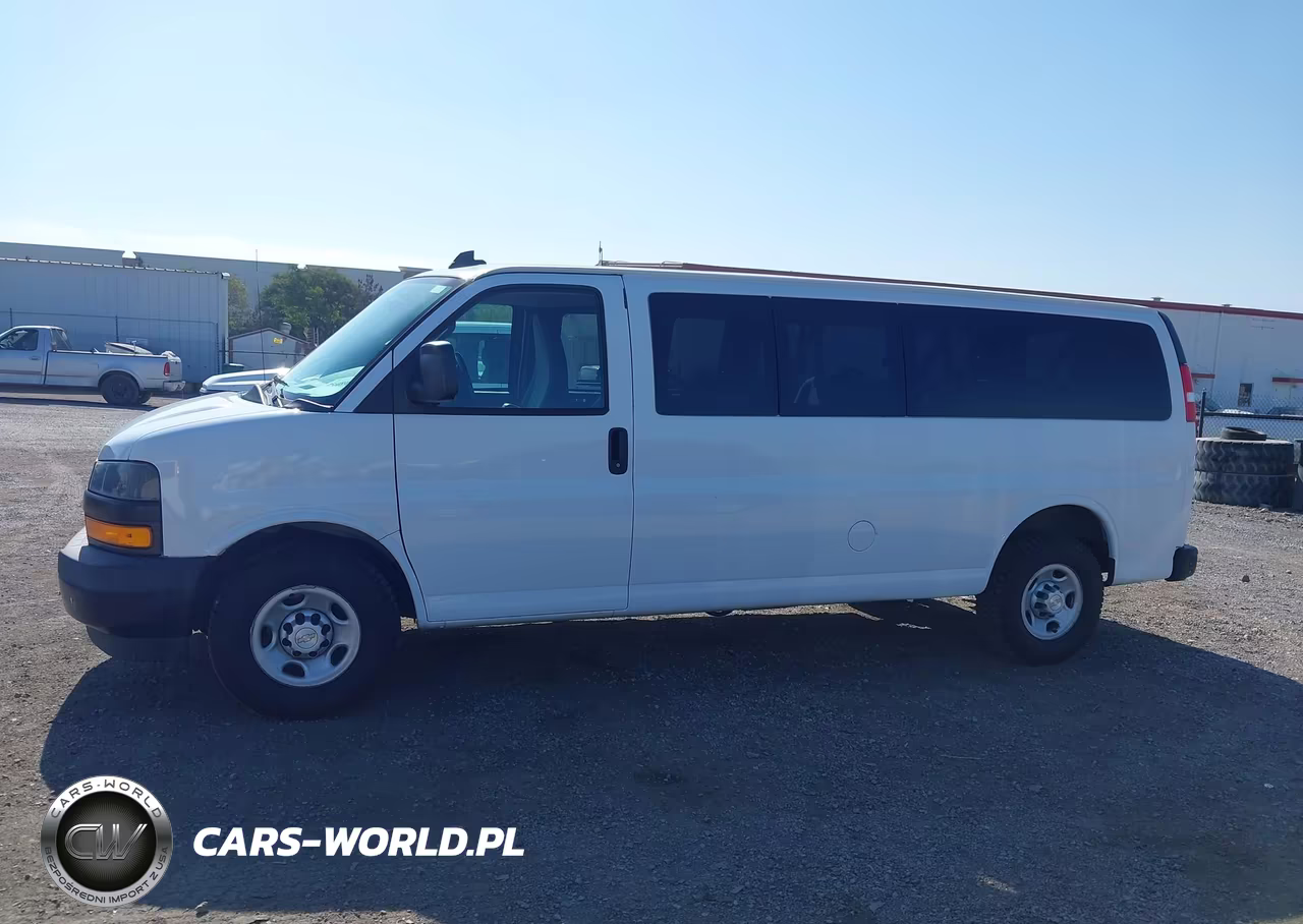 2019 Chevrolet Express 3500 Ls VIN:1GAZGNFG2K1328885 - 15