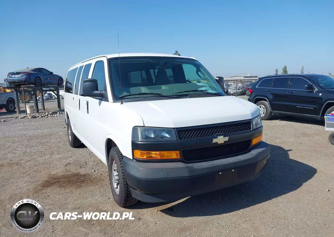 2019 Chevrolet Express 3500 Ls VIN:1GAZGNFG2K1328885 - 6