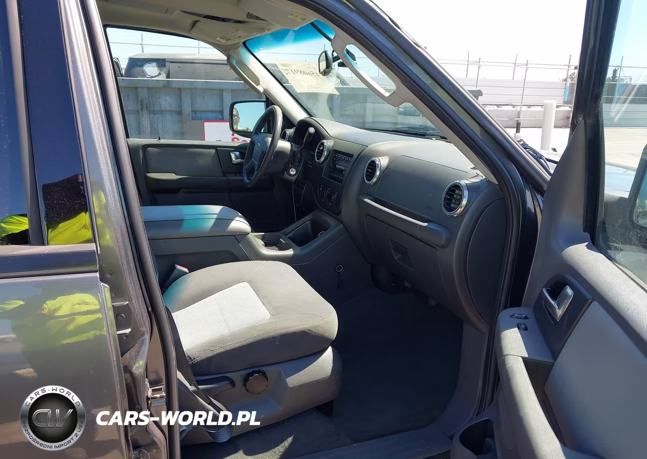 2003 Ford Expedition Xlt VIN:1FMRU15W93LC19472 - 5
