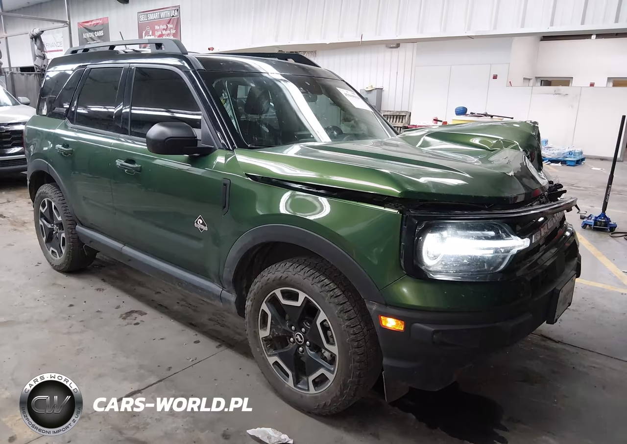 2023 Ford Bronco Sport Outer Banks – zdjęcie 1 z 16