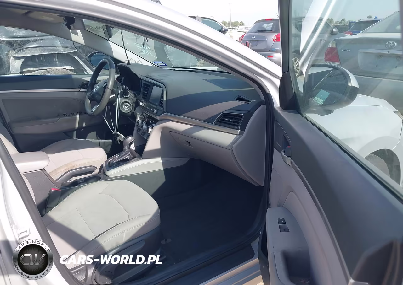 2019 Hyundai Elantra Sel VIN:5NPD84LF0KH460699 - 5