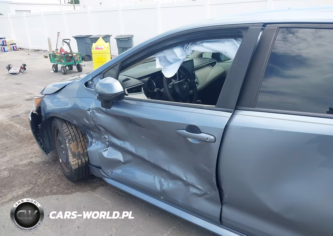 2020 Toyota Corolla Le VIN:JTDEPRAE8LJ050319 - 20