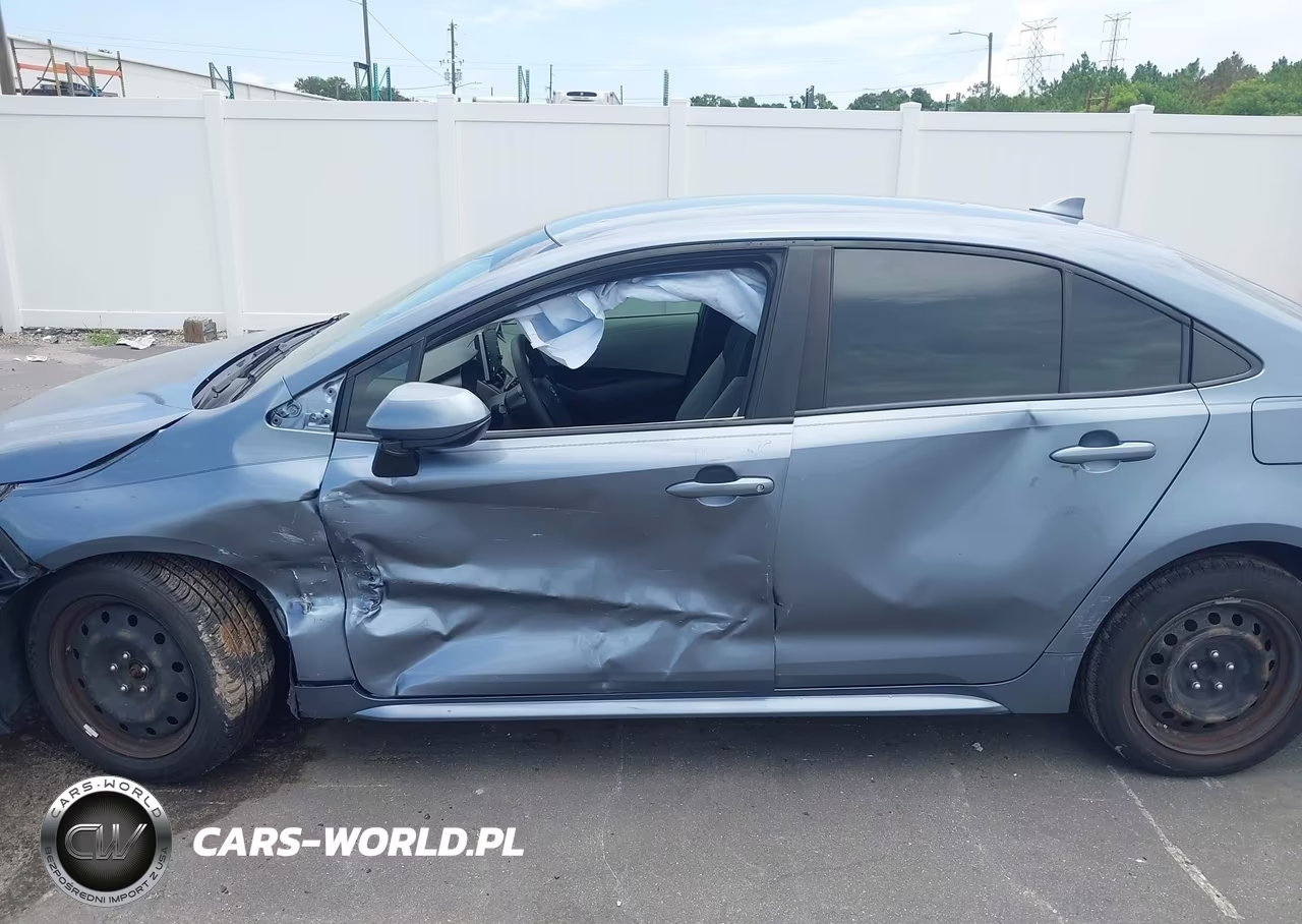 2020 Toyota Corolla Le VIN:JTDEPRAE8LJ050319 - 21