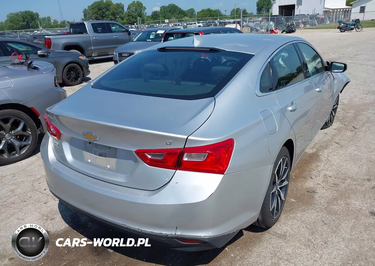2018 Chevrolet Malibu Lt VIN:1G1ZD5ST0JF288948 - 4