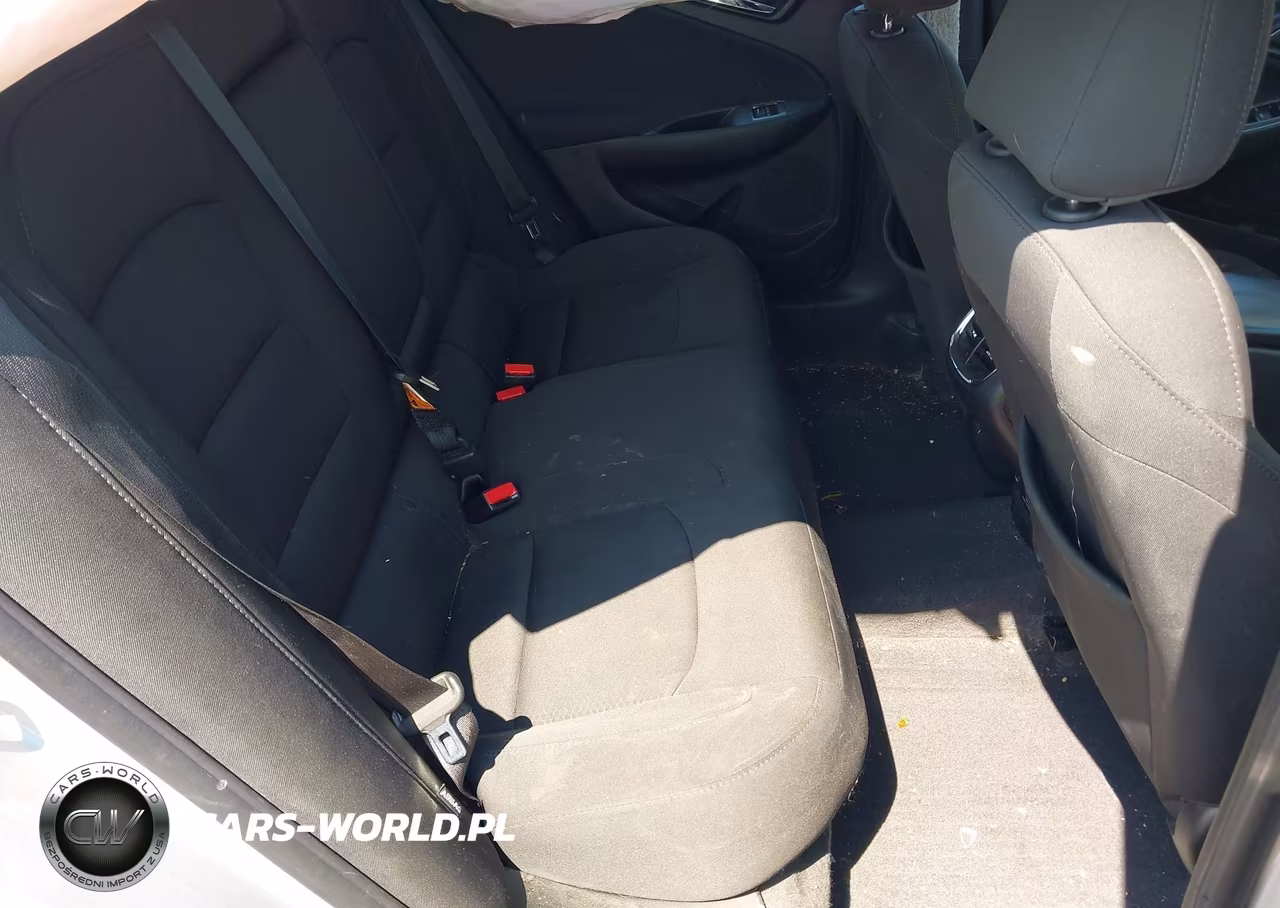 2018 Chevrolet Malibu Lt VIN:1G1ZD5ST0JF288948 - 8